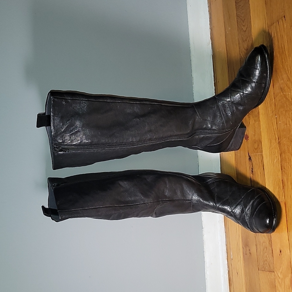 Seychelles black  riding boots, basket weave detail zip up 8.5